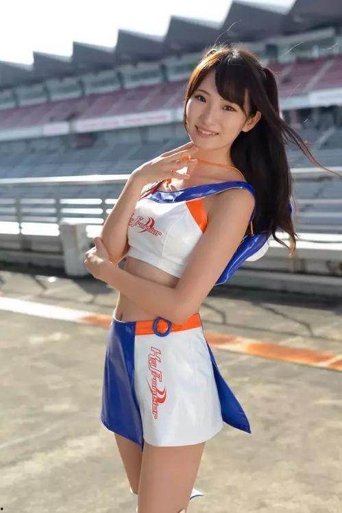 网红COSER 雯妹,穿越次元壁，演绎经典角色魅力