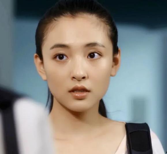 娱乐吃瓜女明星生孩子,明星辣妈们的甜蜜孕期与幸福分娩