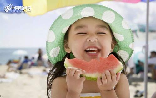 甜甜娱乐吃瓜人微博,揭秘吃瓜人微博背后的热点事件