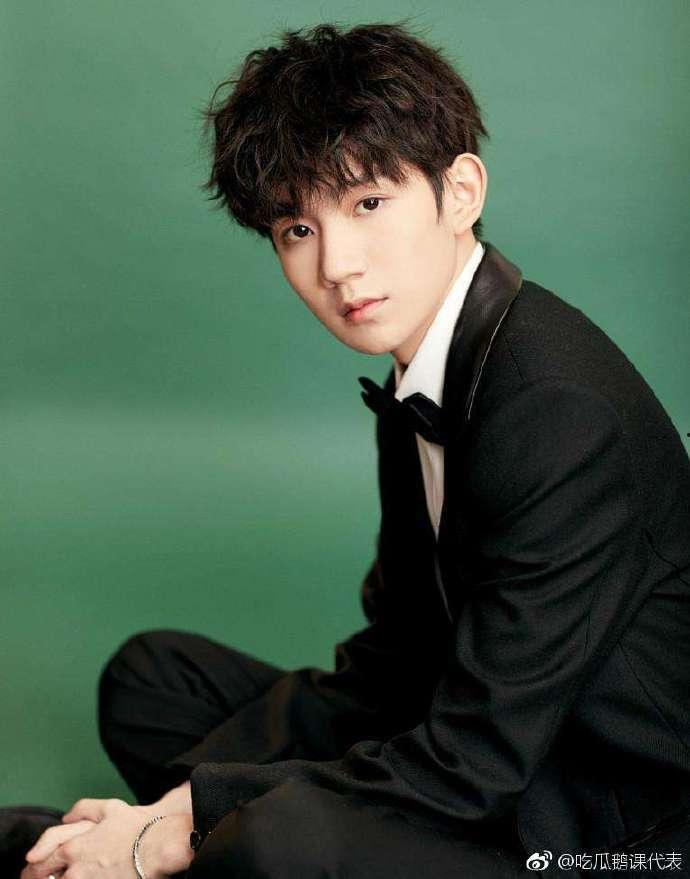 王源吃瓜娱乐圈,娱乐圈吃瓜背后的故事