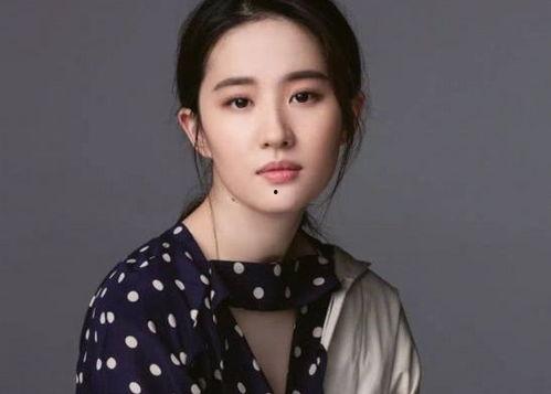 娱乐吃瓜君刘亦菲采访,揭秘娱乐圈女神的幕后故事